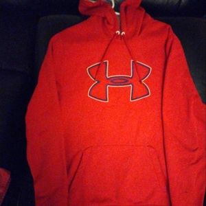 Under armour sweatshirt